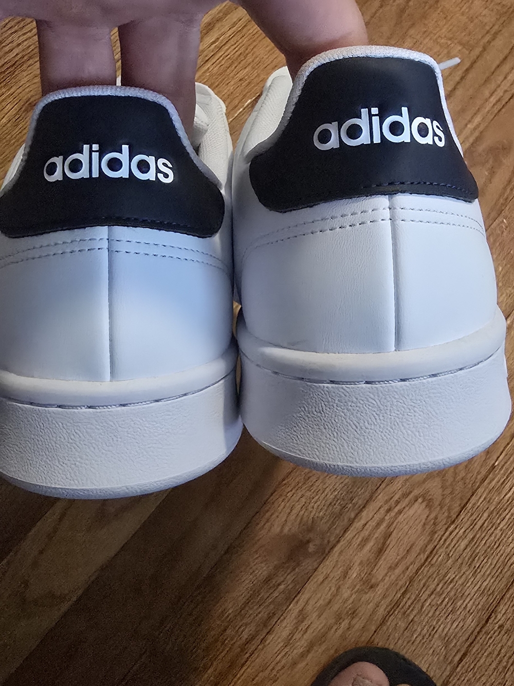 Adidas Advantage Cloud Mens White And Navy Men’s Tennis Shoes - Picture 3 of 5